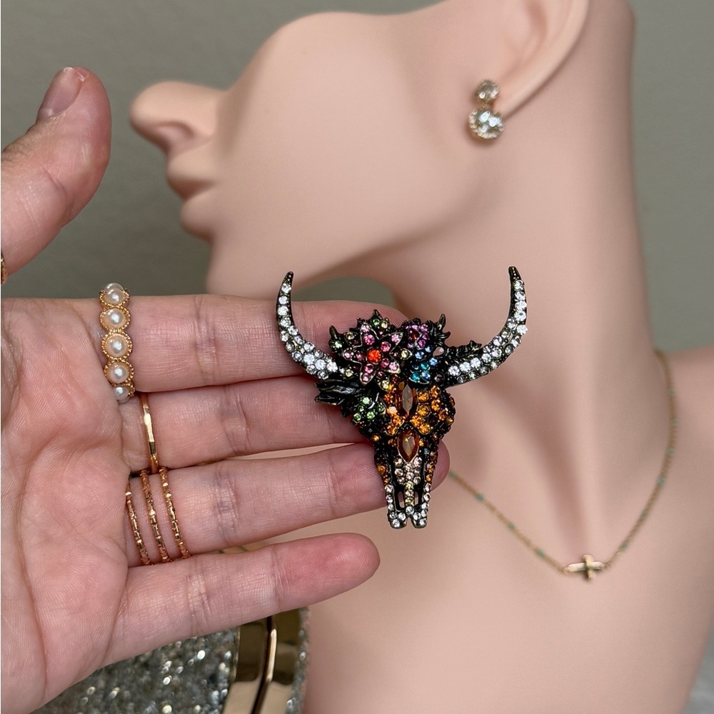 ⚜️❤️🔥 Western Longhorn Multicolor Brooch With Crystals 🤘💎 - Picture 7 of 8